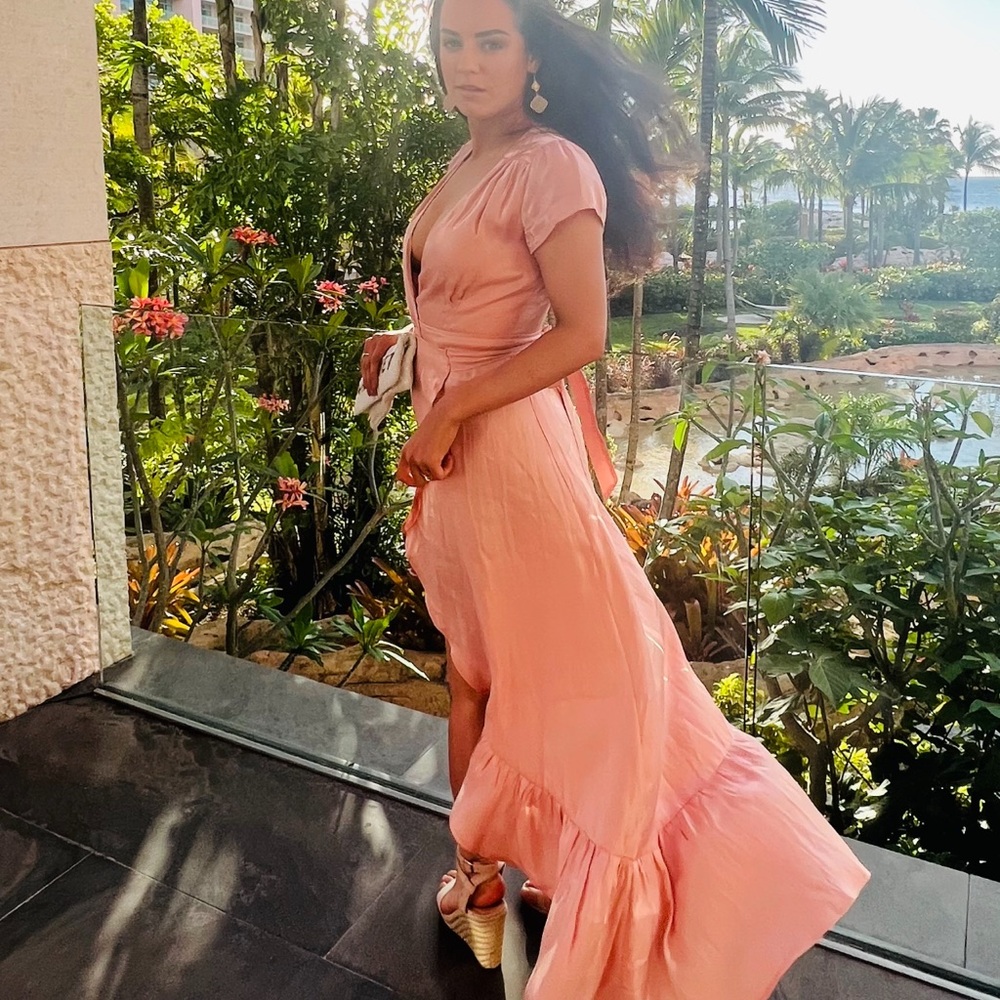 Elegant Pink Maxi Dress